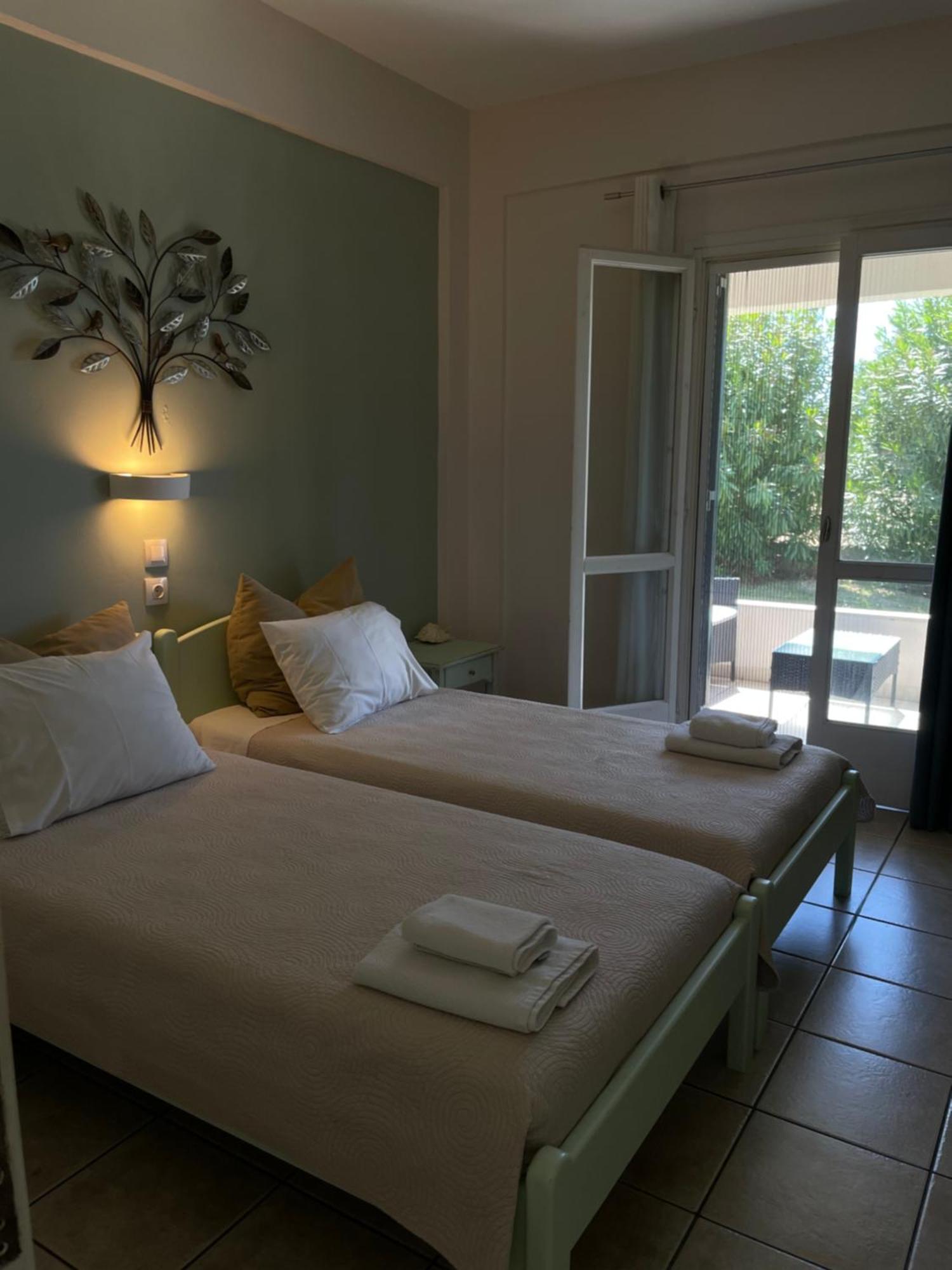 Sirios Appartement Acharavi  Buitenkant foto